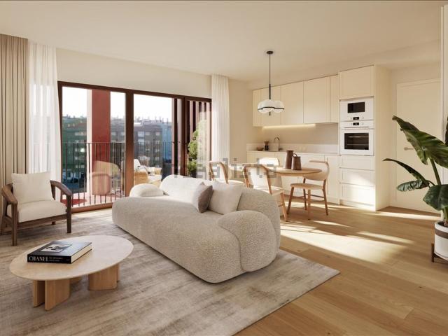 Apartamento, Laranjeiro e Feijó