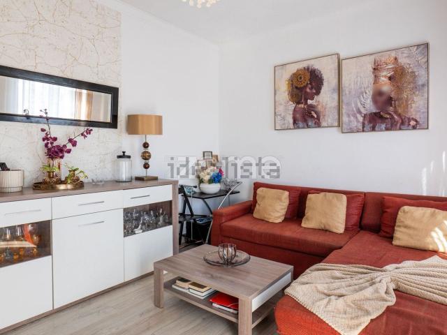 Apartamento, Laranjeiro e Feijó