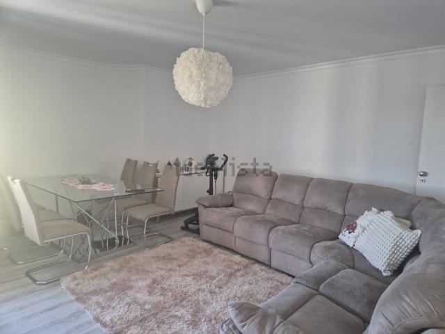 Apartamento, Laranjeiro e Feijó
