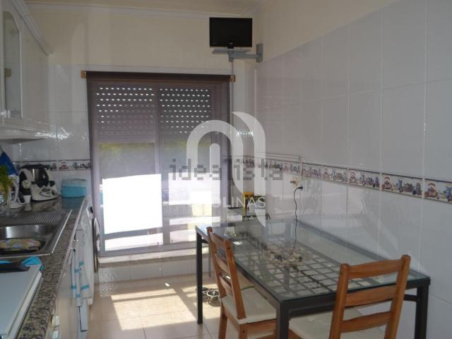 Apartamento, Laranjeiro e Feijó