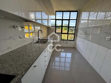 Apartamento, Laranjeiro e Feijó