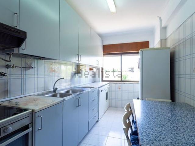 Apartamento, Laranjeiro e Feijó