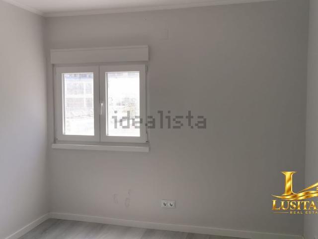 Apartamento, Laranjeiro e Feijó