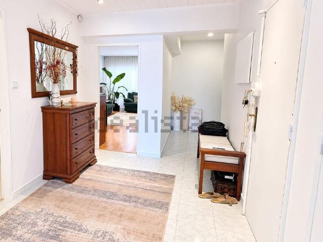 Apartamento, Laranjeiro e Feijó