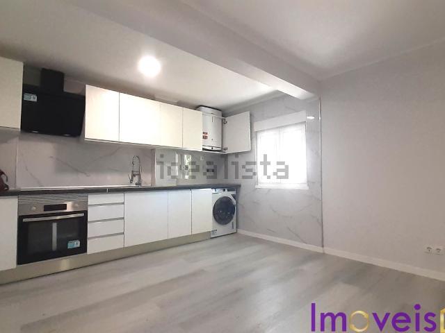 Apartamento, Laranjeiro e Feijó