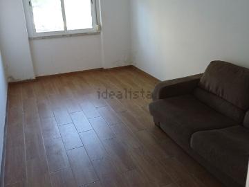 Apartamento, Laranjeiro e Feijó