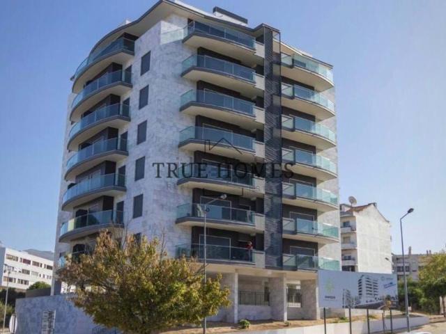 Apartamento, Laranjeiro e Feijó