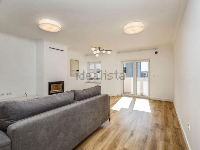 Apartamento, Laranjeiro e Feijó