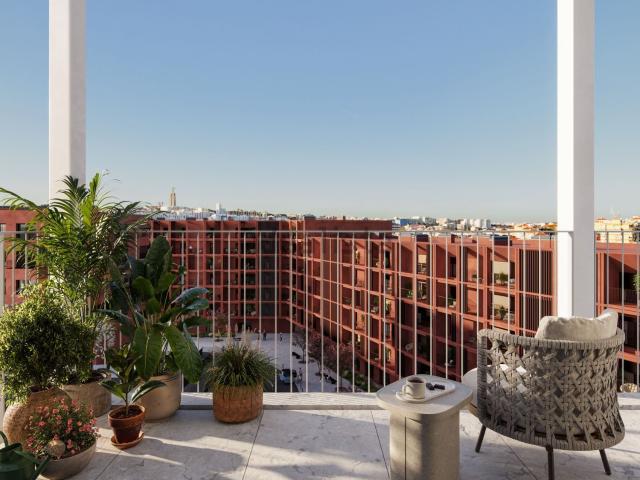 Apartamento, Laranjeiro e Feijó