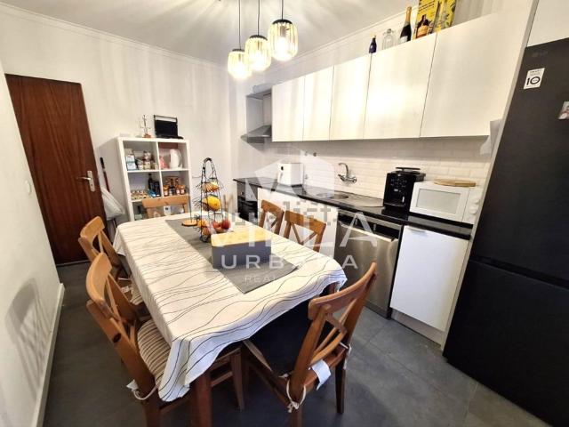 Apartamento, Laranjeiro e Feijó