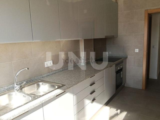Apartamento, Laranjeiro e Feijó
