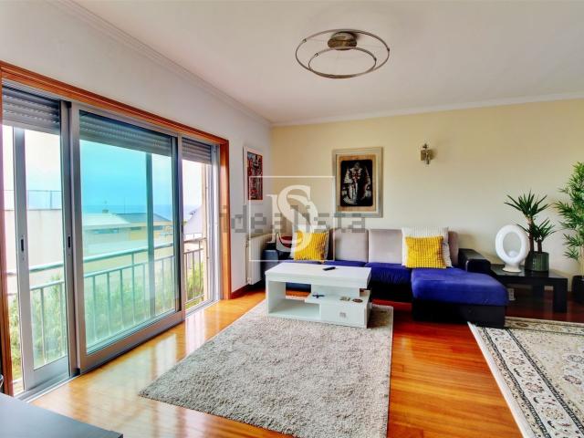 Apartamento, Lavra