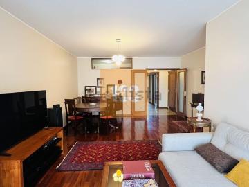 Apartamento, Lavra