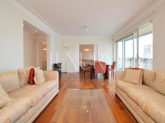 Apartamento Lindenberg à venda no Jardim América, 205 m², 3 suítes, 4 vagas
