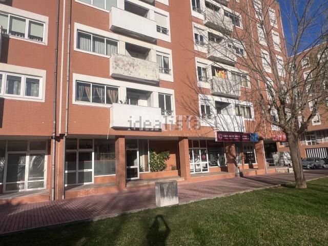Apartamento, Lomar e Arcos