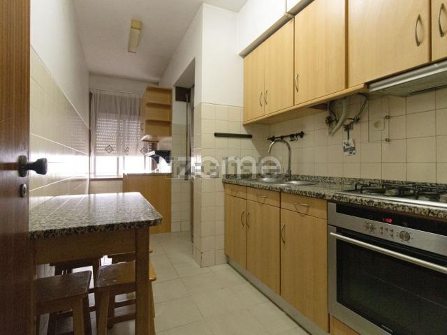 Apartamento, Lomar e Arcos