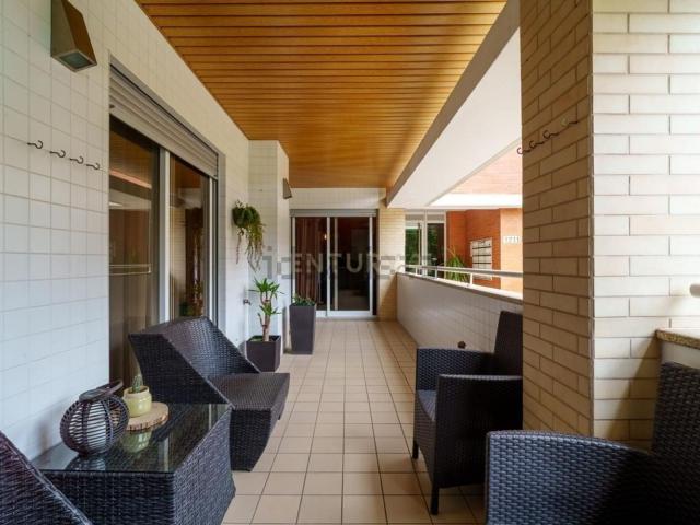 Apartamento, Lobão