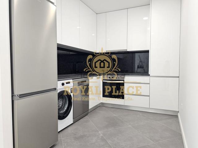 Apartamento, Lobão
