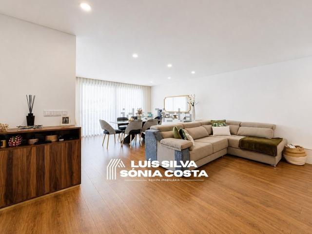Apartamento, Lourosa