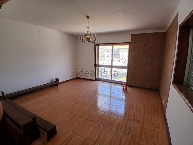 Apartamento, Lourosa