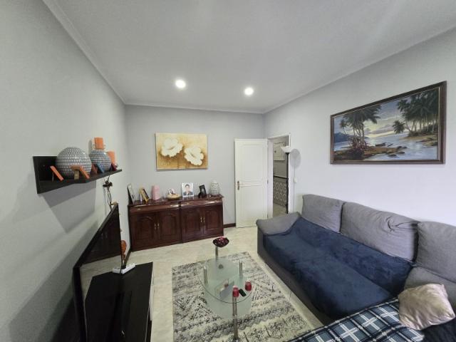 Apartamento Luminoso com Vista Desafogada para o Rio Tejo