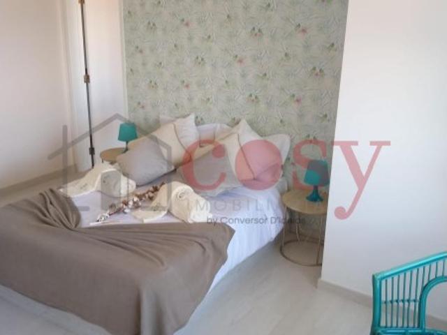 Apartamento Luminoso com Vista Tejo, Elevador e Parqueamento na Graça O Refúgio Perfeito no Coração de Lisboa
