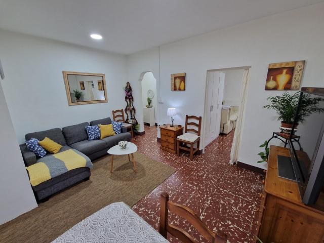 Apartamento luminoso en Pobla de Vallbona