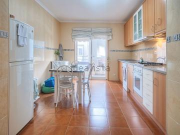 Apartamento, Barrosas Santo Estêvão