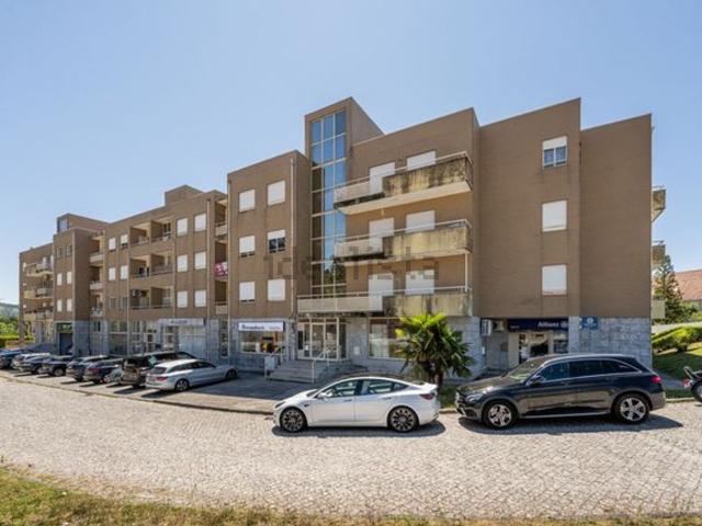 Apartamento, Lustosa