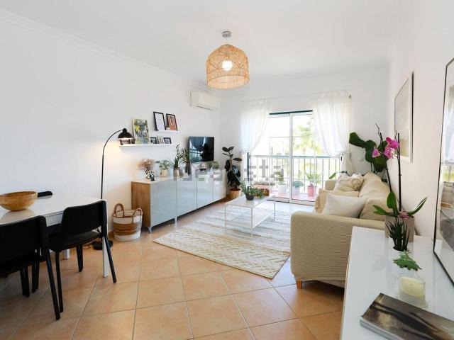 Apartamento, Luz