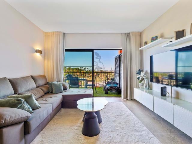Apartamento, Mexilhoeira Grande