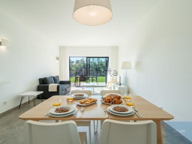 Apartamento, Mexilhoeira Grande