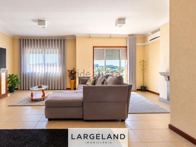 Apartamento, Milheirós de Poiares