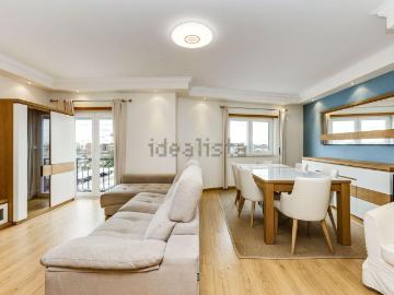 Apartamento à venda em Estrada Municipal De Pinhal Do Forno - Varanda
