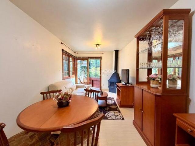 APARTAMENTO MOBILIADO 2 DORMITÓRIOS, SENDO 1 SUÍTE NO PLANALTO