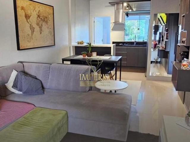 Apartamento Mobiliado com Suíte no Centro de Três Coroas Venda