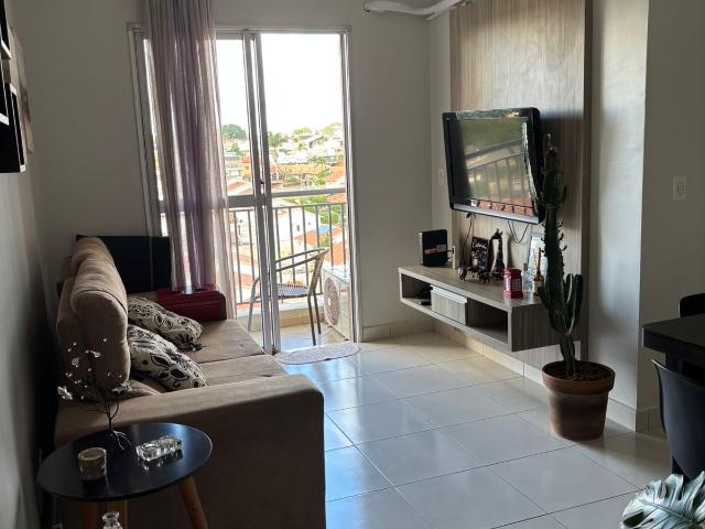 Apartamento Mobiliado com Varanda e Ar Condicionado