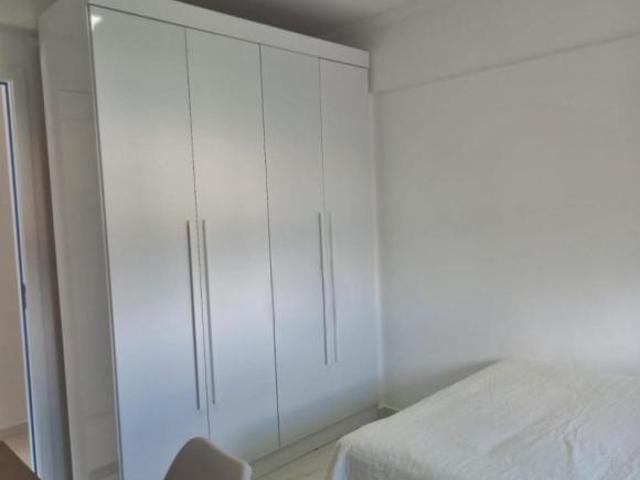 Apartamento Mobiliado com 02 Suítes e Varanda Gourmet – Próximo ao Centro