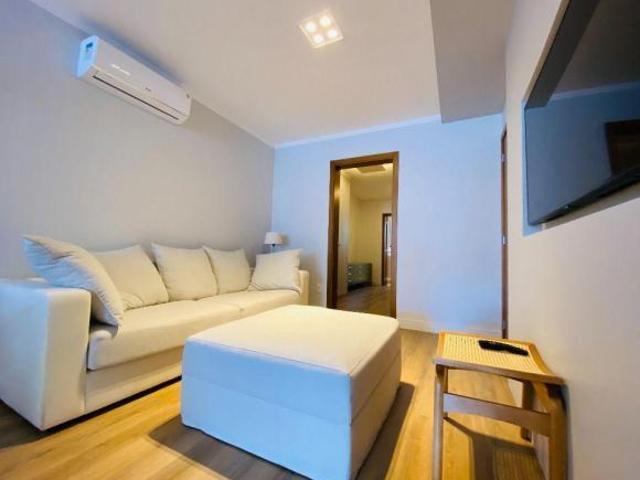 APARTAMENTO MOBILIADO COM 2 DORMITÓRIOS EM GRAMADO/RS