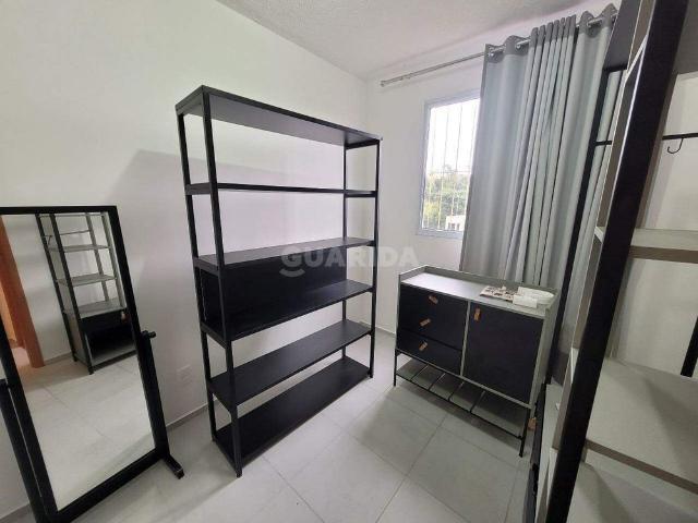 Apartamento mobiliado com 2 dormitórios no bairro Alto Petrópolis. COD: 23424