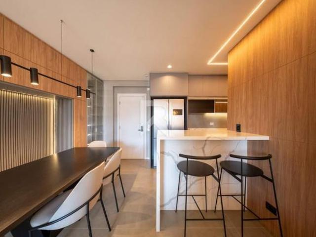 Apartamento Mobiliado com 2 Quartos e 2 Vagas à Venda, 66 m² Hedge Bigorrilho Curitiba