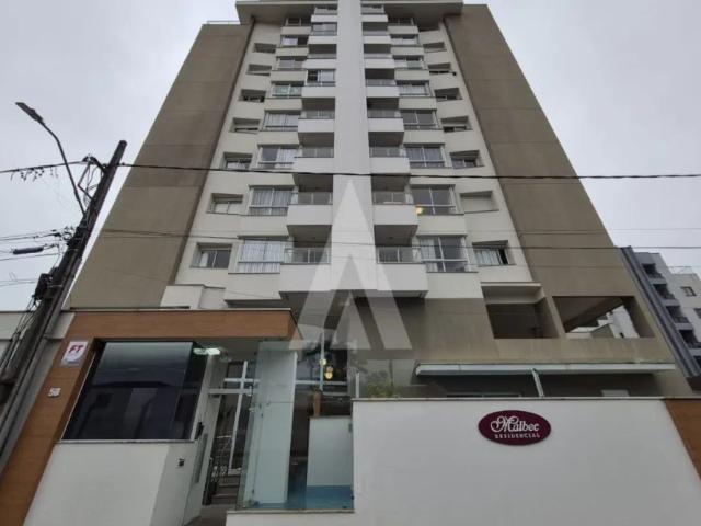 Apartamento mobiliado com 2 quartos, sendo 1 suíte, 01 closet, e vaga coberta no bairro América