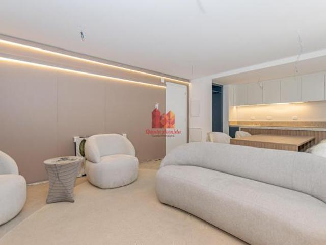 Apartamento mobiliado com 3 dormitórios à venda no