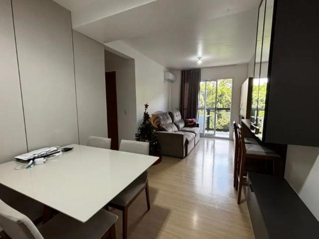 Apartamento mobiliado com 3 dormitórios sendo uma suíte Bairro Universitário