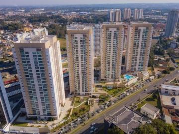 Apartamento mobiliado com 3 suítes no Reserva Ecoville: luxo, conforto e lazer completo