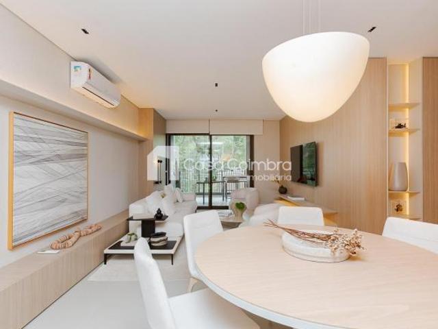 Apartamento mobiliado com 3 suítes e 2 vagas no Bi