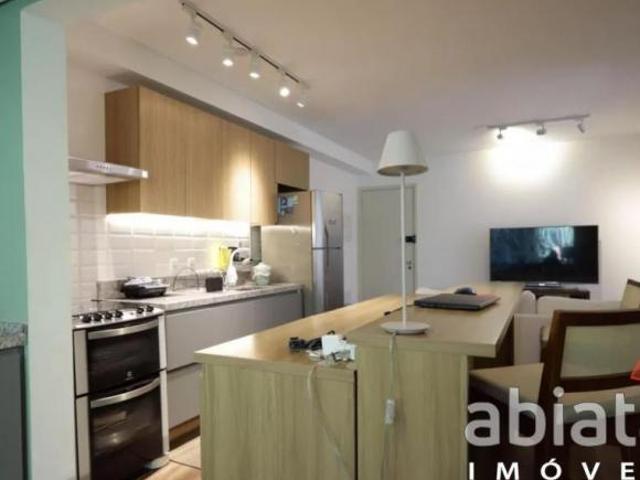 Apartamento mobiliado à venda com 61m², 2 quartos e 1 vaga