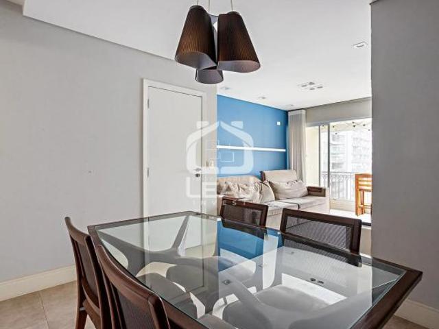 Apartamento mobiliado à venda de 100m² no Jardim das Acácias com 3 quartos e 2 vagas de garagem