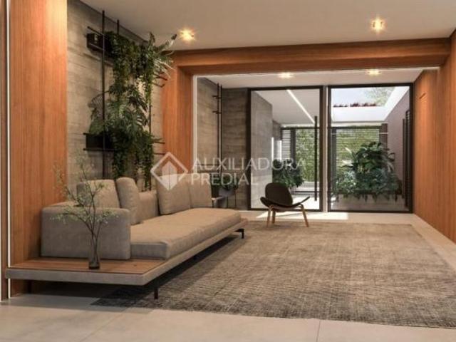 Apartamento Mobiliado à Venda em Caxias do Sul