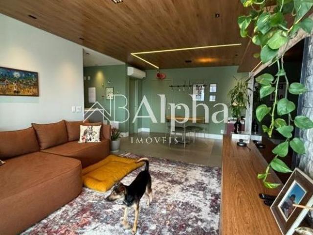 Apartamento mobiliado a venda no Condomínio Level em Alphaville SP